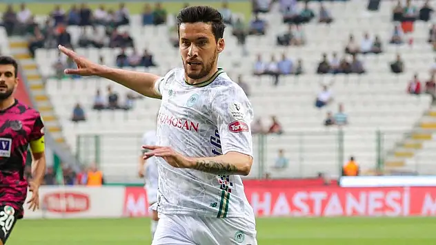 Konyasporlu Umut Nayir, milli formaya göz kırpıyor
