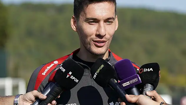 Konyasporlu Umut Nayir'den Montella'ya mesaj: En verimli çağımdayım