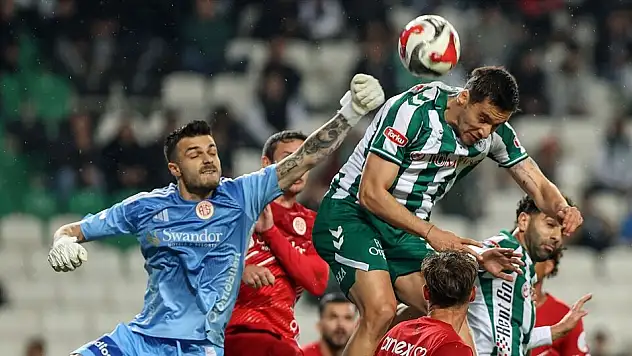 Konyaspor'u evinde direkler korudu! İç sahada galibiyet hasreti 4 maça çıktı