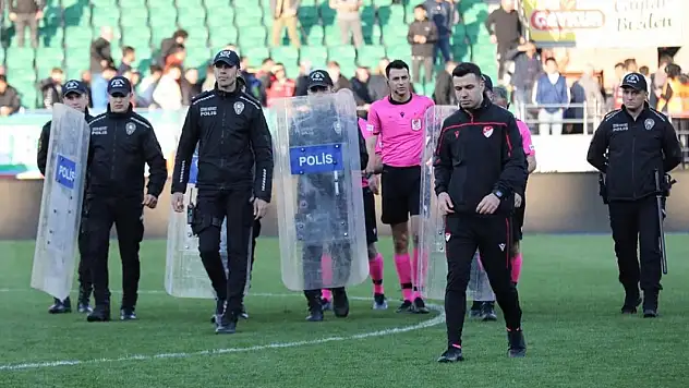 Konyaspor'u iki kez 9 kişi bırakan Ali Şansalan kritik maçta düdük çalacak