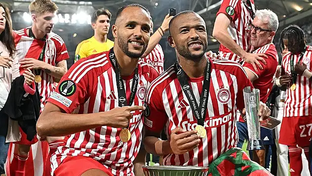 Konyaspor'un almadığı El Kaabi kupayı Olympiakos'a kazandırdı