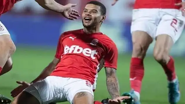 Konyaspor'un anlaşmaya vardığı Pedrinho transferinde sorun çıktı