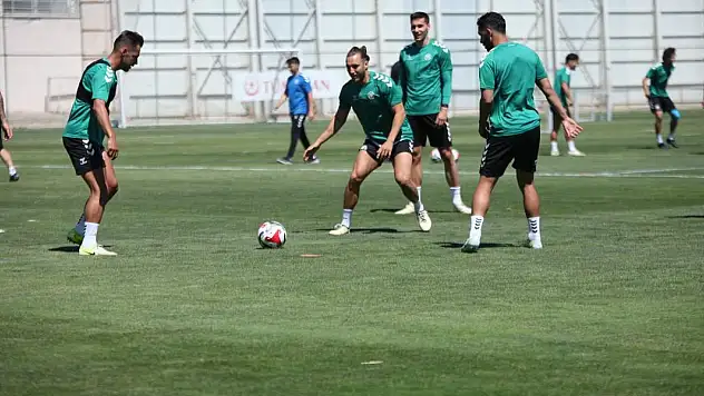 Konyaspor'un Erzurum Kampı Başlıyor