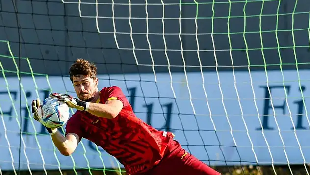 Konyaspor'un eski kalecisi Süper Lig'e dönüyor!