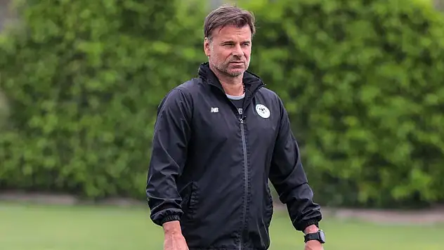 Konyaspor'un eski teknik direktörü efsanesi olduğu takımına geri döndü