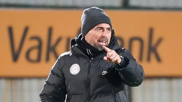 Konyaspor'un eski teknik direktöründen 42 yıl sonra gelen başarı