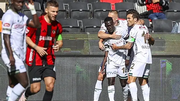 Konyaspor'un Gaziantep ve Başakşehir maçlarının tarihi açıklandı