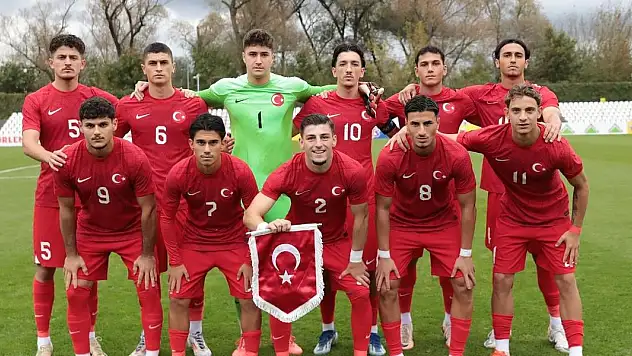 Konyaspor'un genç kalecisi Milli Takım'da üzüldü