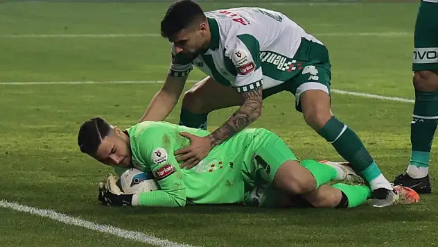 Konyaspor'un genç kalecisinin hedefinde Avrupa var!