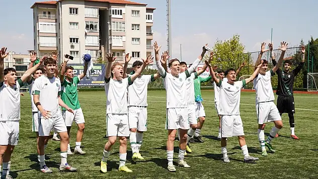 Konyaspor'un Genç Kartallar'ı çeyrek finalde!
