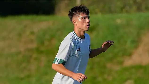 Konyaspor'un genç oyuncusuna Milli Davet