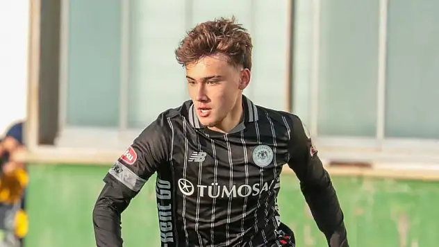 Konyaspor'un genç transferleri ilk kez forma giydi