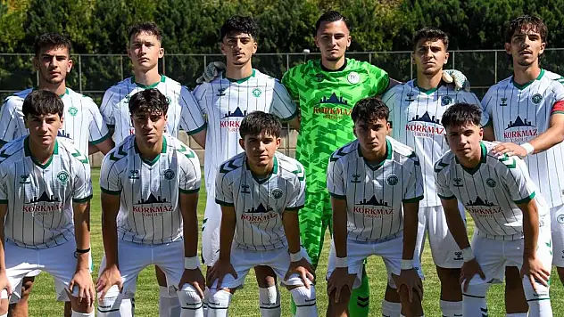 Konyaspor'un gençleri Başakşehir'i devirdi! 2-1