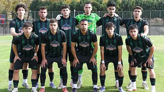 Konyaspor'un gençleri iç sahada mağlup!
