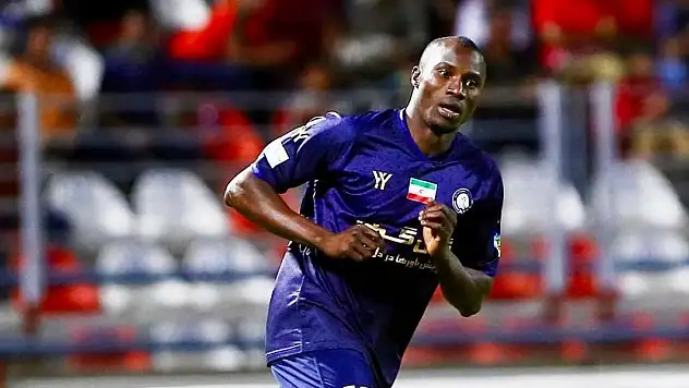 Konyaspor'un İran'a gönderdiği Sambou Türkiye'ye geri geldi! İşte 1.Lig'deki yeni takımı