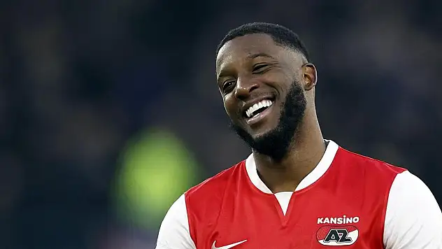 Konyaspor'un kadrosuna kattığı Hollandalı stoper Bazoer kimdir? Hangi takımlarda oynadı? İşte kariyer yolculuğu