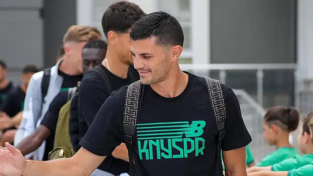 Konyaspor'un Kasımpaşa kamp kadrosu belli oldu! 7 futbolcu İstanbul'a götürülmedi
