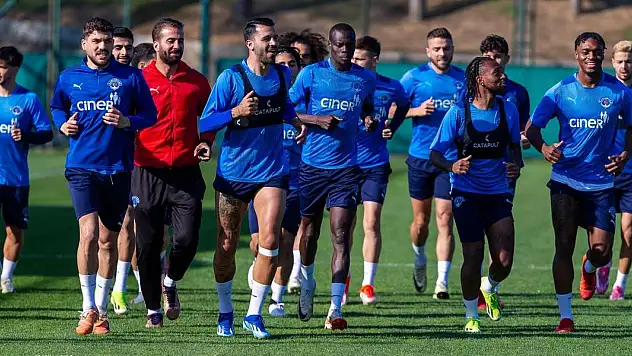 Konyaspor'un rakibi Kasımpaşa, Avrupa hesapları yapıyor