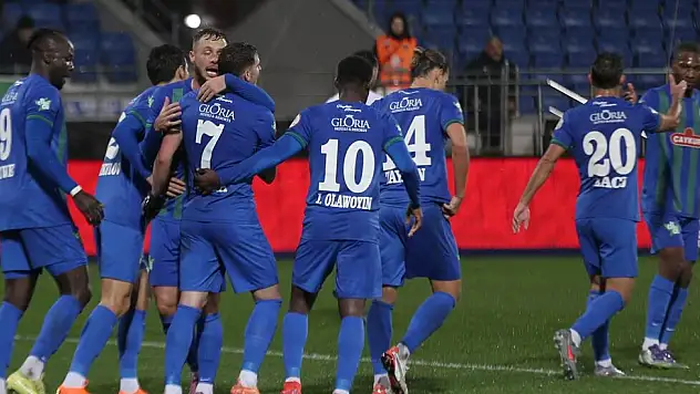 Konyaspor'un rakibi kupada farklı turladı! 6-1