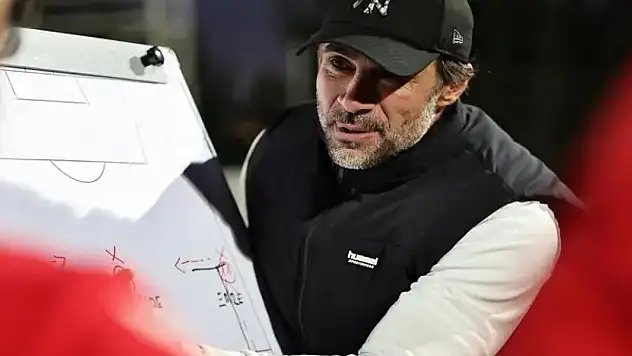Konyaspor'un rakibi Sivas'ta Teknik Patron Ömer Erdoğan'ın karnesi zayıf