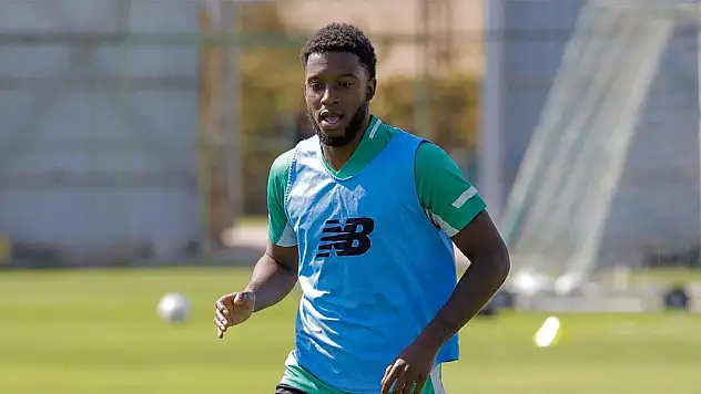 Konyaspor'un stoperinden taraftara çağrı