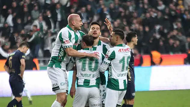 Konyaspor'un tecrübeli golcüsü Antalyaspor'u yeniden avlamak istiyor