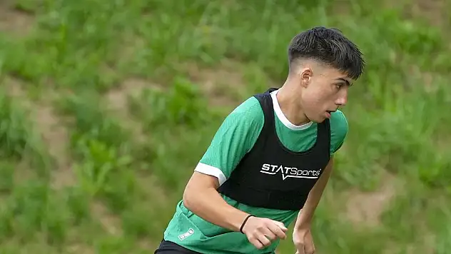 Konyaspor'un yeni göz bebeğine milli davet