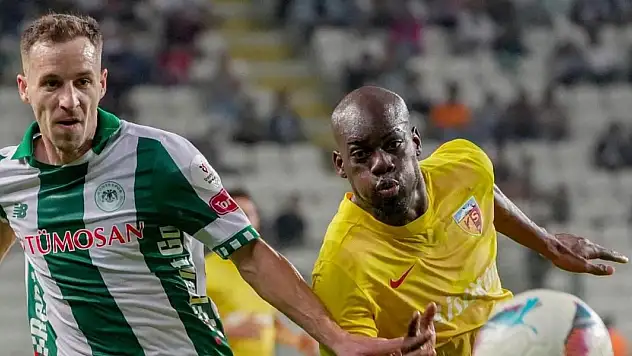 Konyaspor'un yeni sağ bekinden açıklama: Hayal kırıklığına uğradık