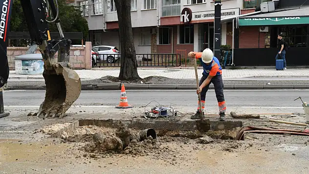 KOSKİ'den dev çalışma: Konya'da 14 vana yenilendi, kesinti riski azaldı!
