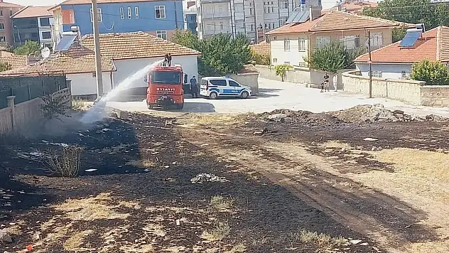 Kulu'da boş arsada yangın paniği