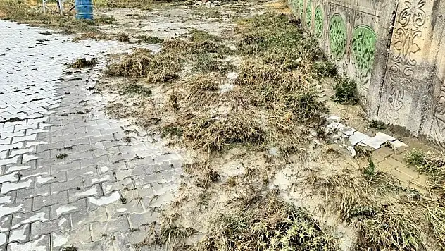 Kulu'da şiddetli yağış sele neden oldu