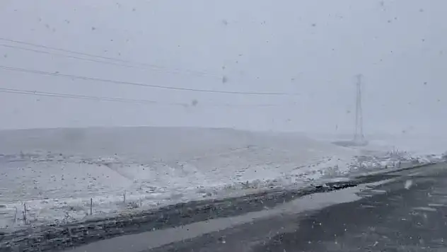 Kuraklığa mola! Karapınar beyaz gelinliğini giydi