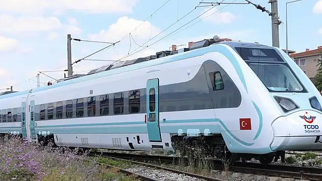 Kurban Bayramı tatilinde demir yollarını 7,5 milyon kişi kullandı