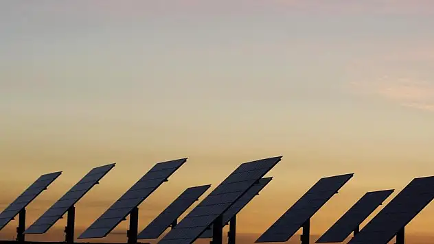 Küresel enerji geçişi için 21,4 trilyon dolar yatırım gerekli