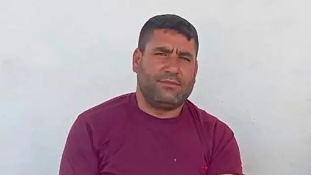 Kuyudan su çekmeye çalışırken elektrik akımına kapılarak öldü