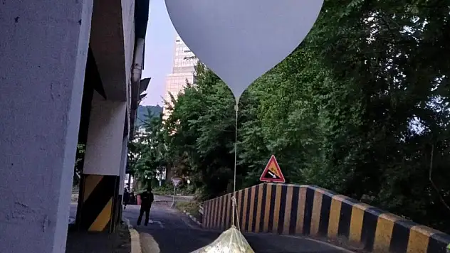 Kuzey Kore, Güney Kore'ye yine çöp balonu gönderdi