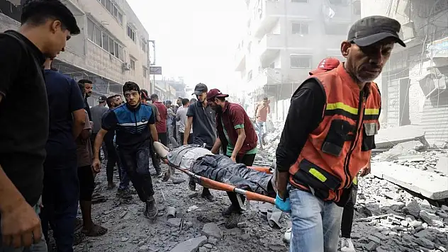 Kuzey ve Gazze kentindeki hastaneler çöktü