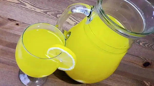 Limonata yaparken nelere dikkat edilmeli? İşte buz gibi limonata yapmanın yolu