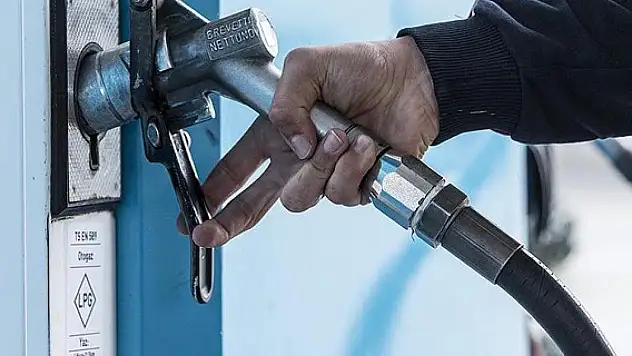 LPG dağıtıcı ve bayilik lisansı için indirimli teminat uygulaması kaldırıldı