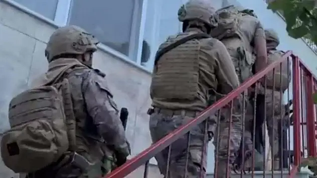 'Mahzen-33' operasyonlarında 16 şüpheli yakalandı