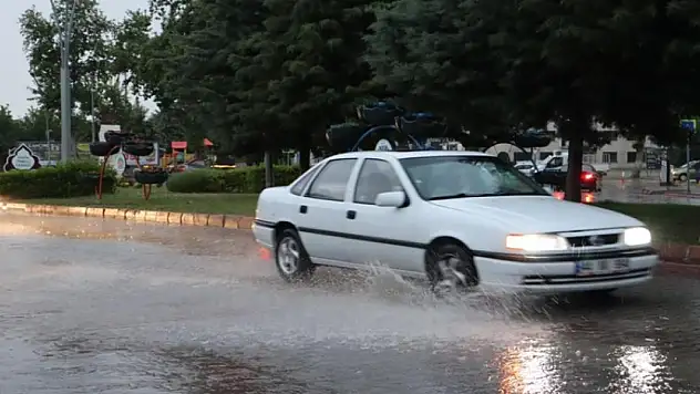 Malatya'da sağanak etkili oluyor