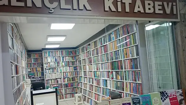 Manifaturacılardan Kitapçılara Uzanan Yolculuk
