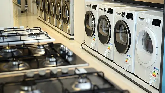 Markaların indirim kampanyasından evlilik yolundaki 7 bin genç yararlandı