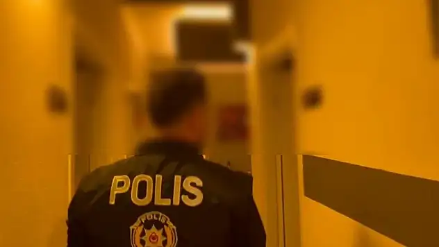 Masaj salonlarına fuhuş operasyonu! 15 gözaltı