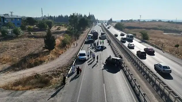 Mazot ortalığı savaş alanına çevirdi: 10 araç birbirine girdi!