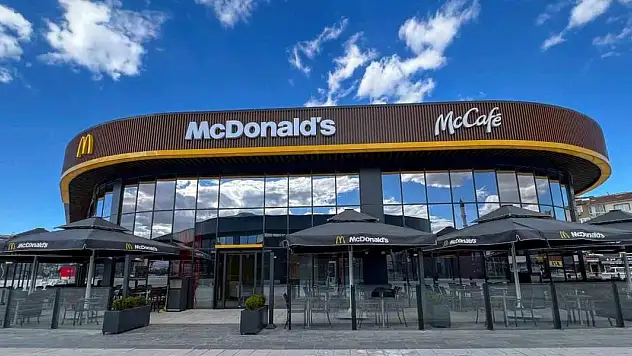 McDonald's Türkiye 2 bin kişiyi işe alacak