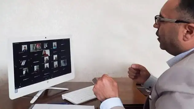 MEB duyurdu: Okullarda online görüşme dönemi başlıyor!