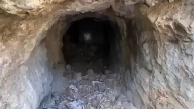 Mehmetçik, PKK'lı teröristlerin inlerine girmeye devam ediyor