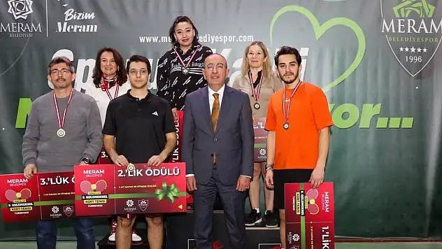 Meram 5. Geleneksel Kort Tenis Turnuvası Sona Erdi