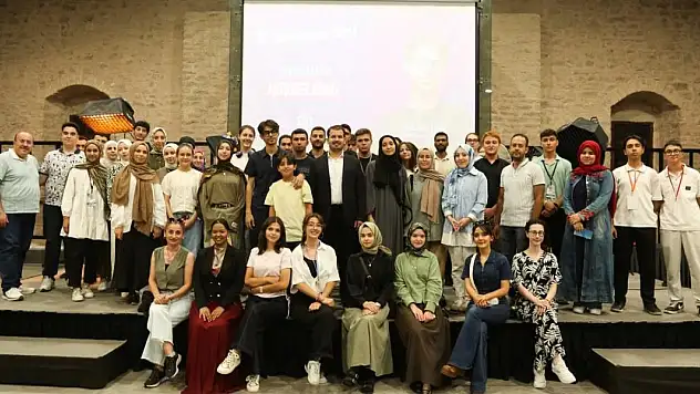 Meram Gençleri Dijital Dünyayı Keşfediyor!